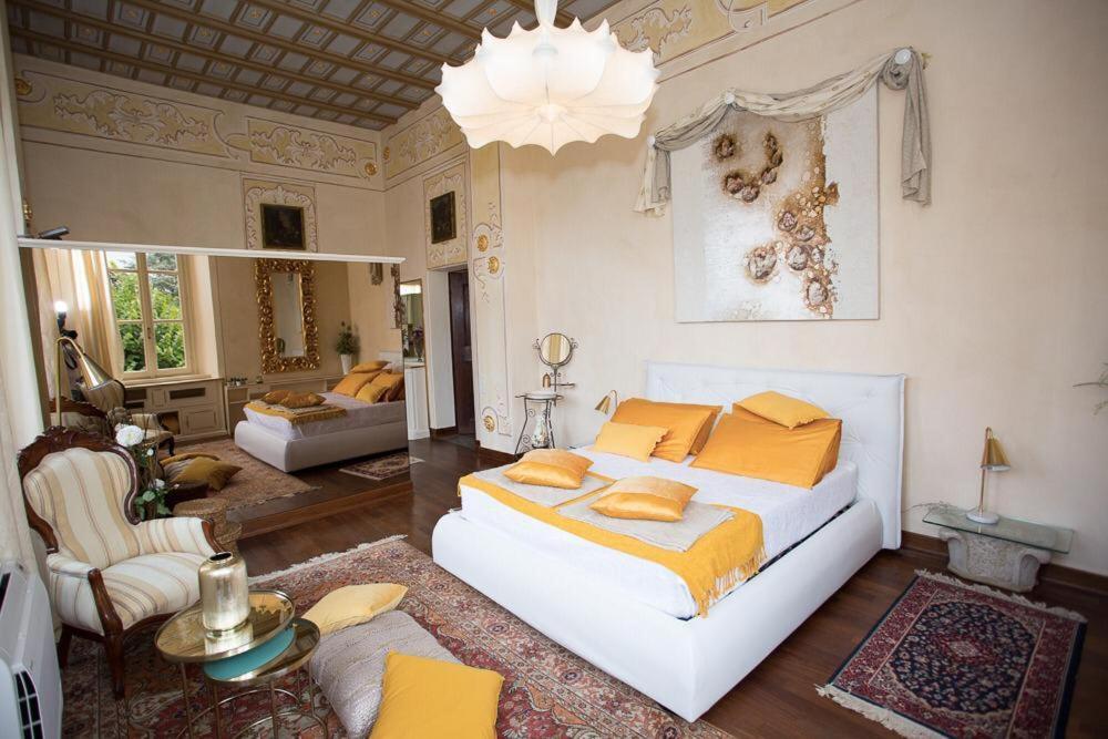 Villa Ghiringhelli Azzate Extérieur photo