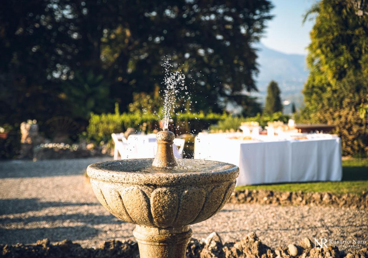 Villa Ghiringhelli Azzate Extérieur photo