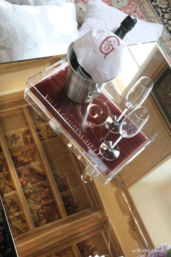 Villa Ghiringhelli Azzate Extérieur photo