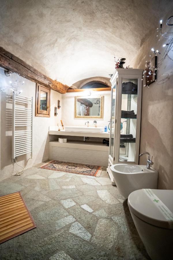 Villa Ghiringhelli Azzate Extérieur photo