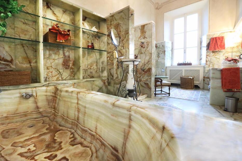 Villa Ghiringhelli Azzate Extérieur photo